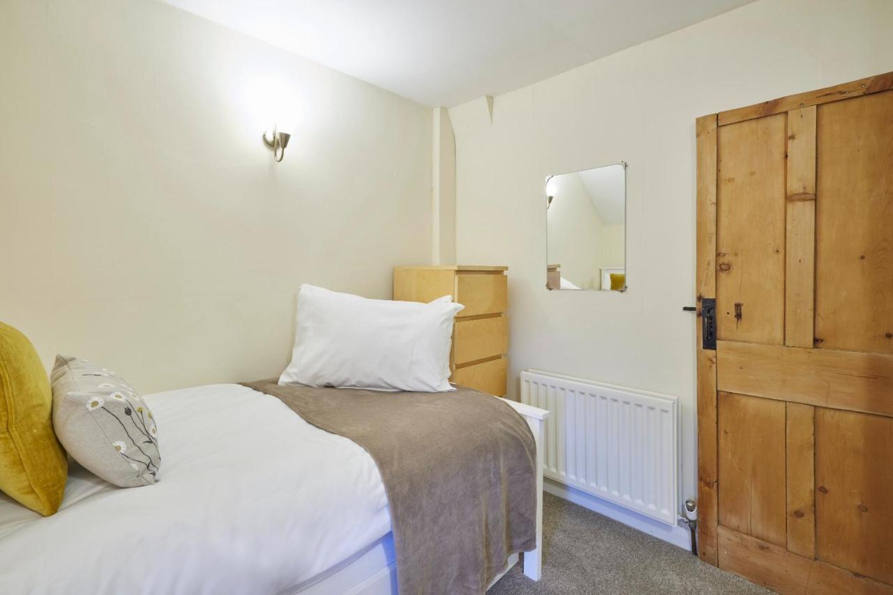 Host & Stay - Honey Cottage Hinderwell Εξωτερικό φωτογραφία